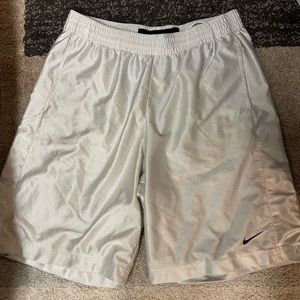 Nike basketball shorts (used)